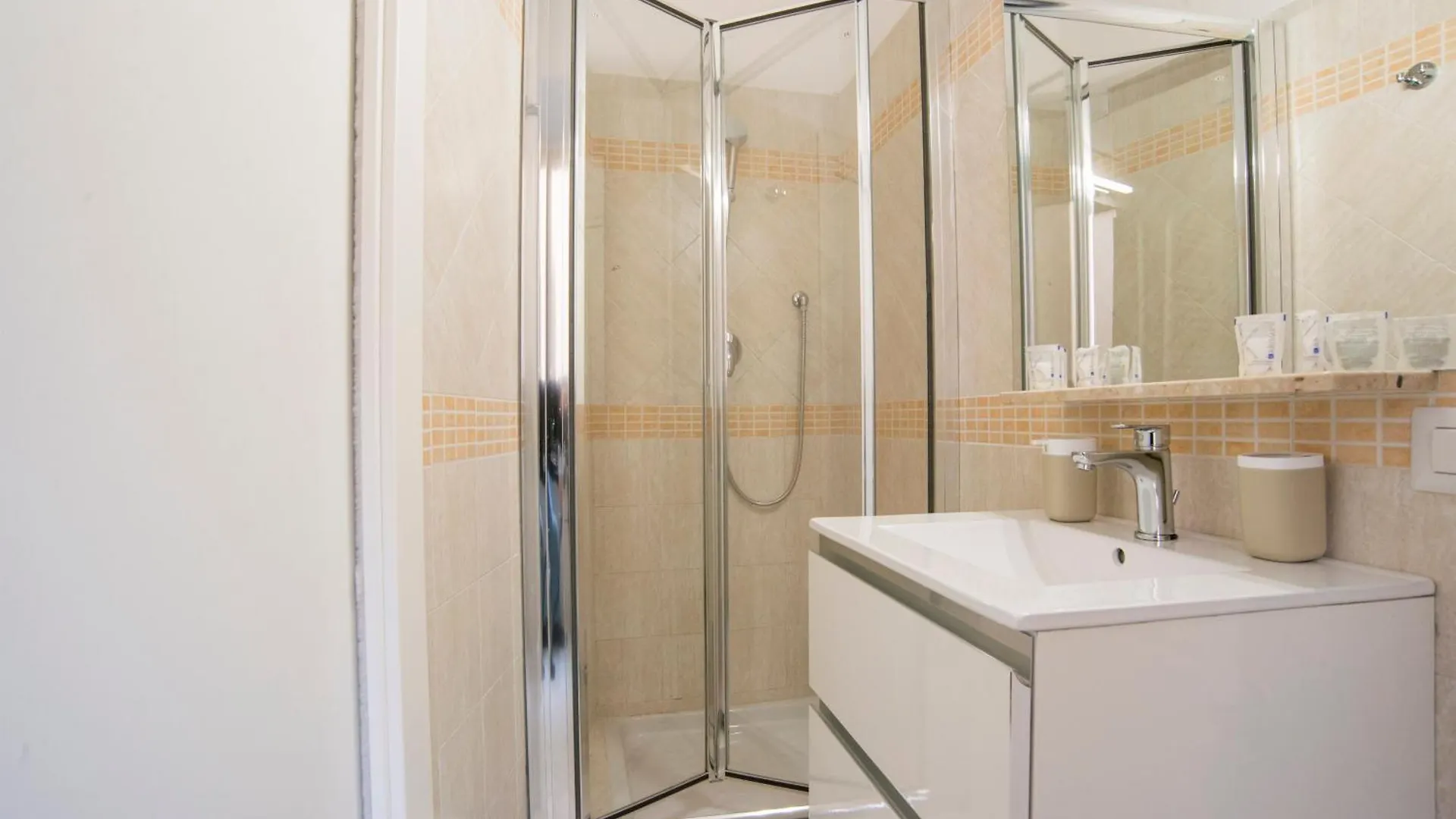 Francy Guest House Rome Italy
